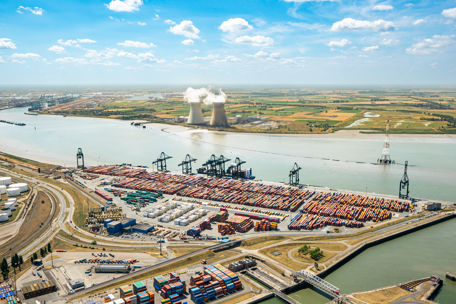 luchtfoto Europa Terminal